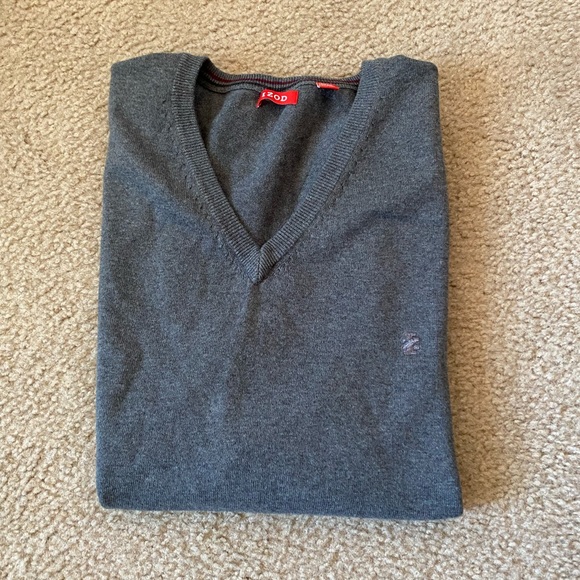 New IZOD vest - Picture 4 of 4